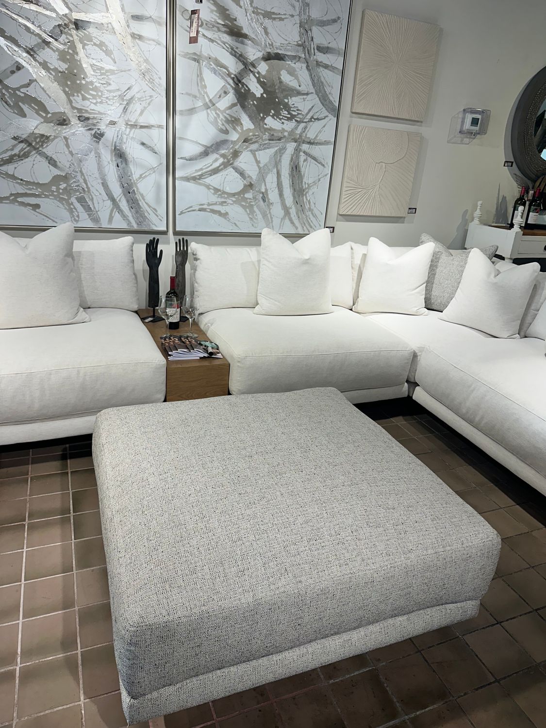 Neval Ottoman--Performance Fabric DSC-40x40x20 Neval Ottoman--Performance Fabric DSC-40x40x20