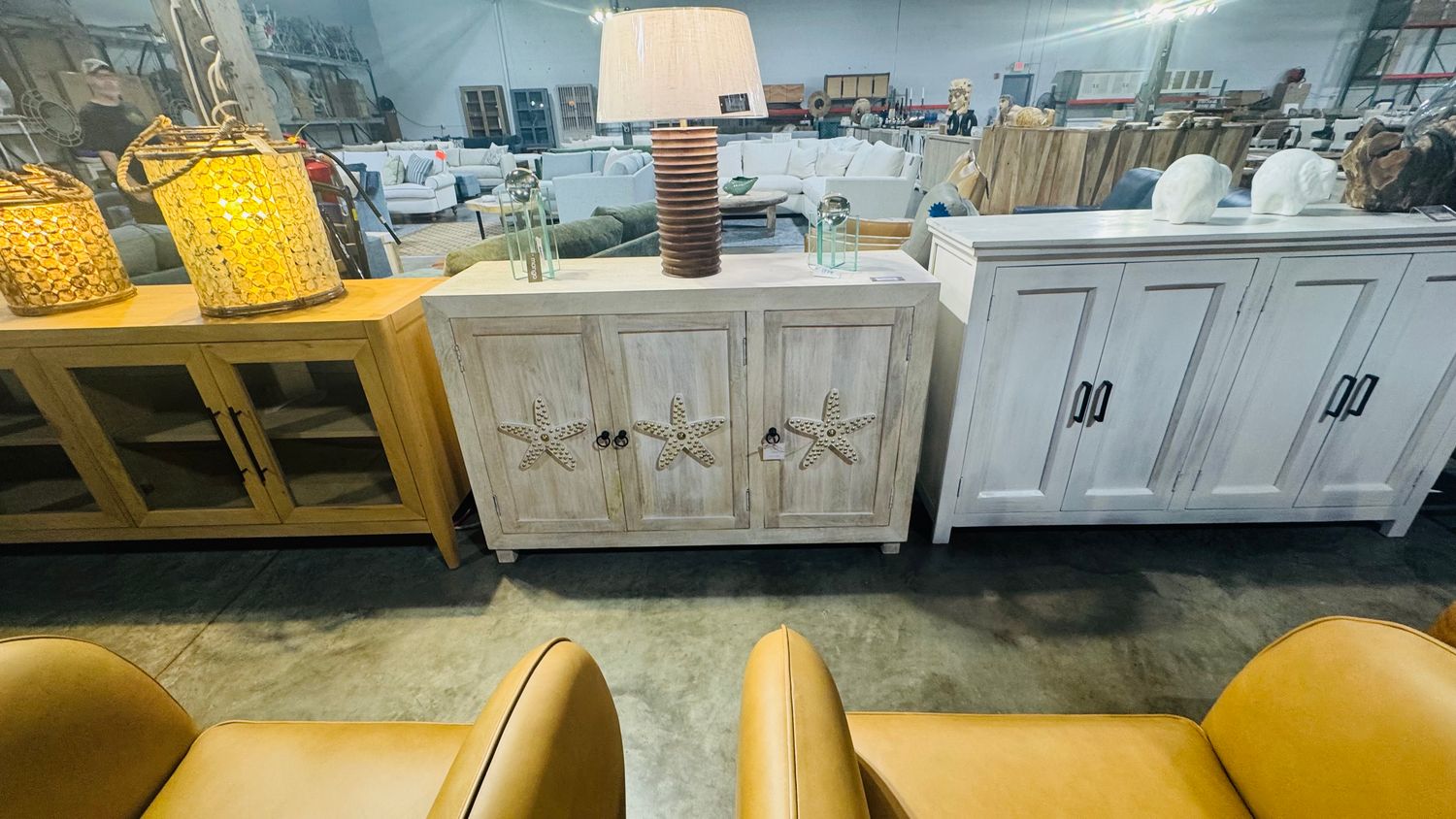 WD.3 DOOR STAR SIDEBOARD WW  54x16x36
