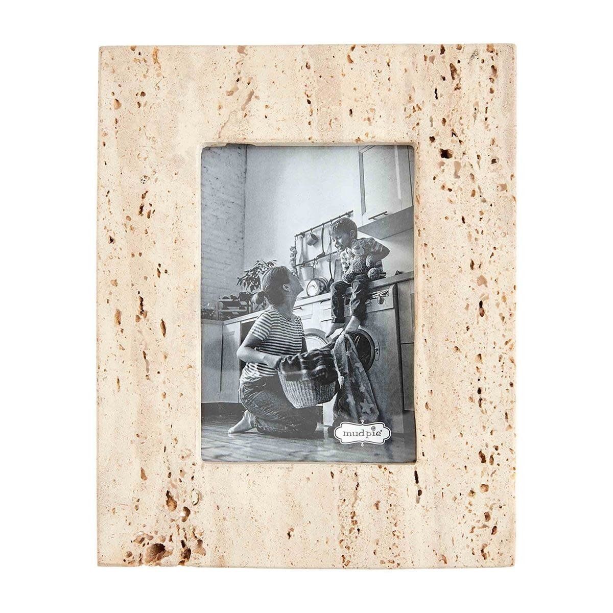 SMALL CREAM TRAVERTINE FRAME (4" x 6")