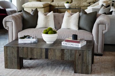 JORDAN SOFA (G2-ALLANT TAUPE-SD)