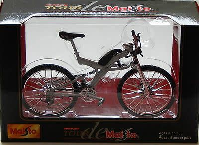 Maisto Tour de Maisto Die Cast Model BMW