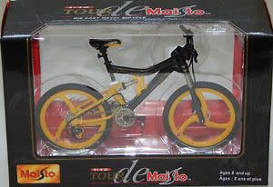 Maisto Tour de Maisto Die Cast Model Porsche