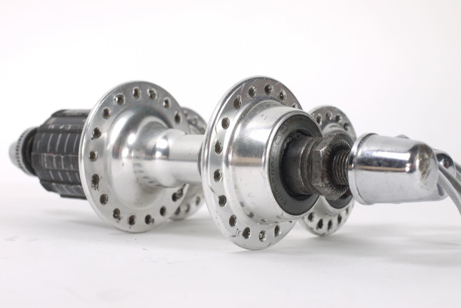 Shimano Vintage Rear Steel Hub