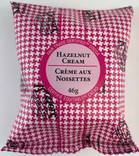 Victoria Cream Wrapped -Hazelnut Swirl