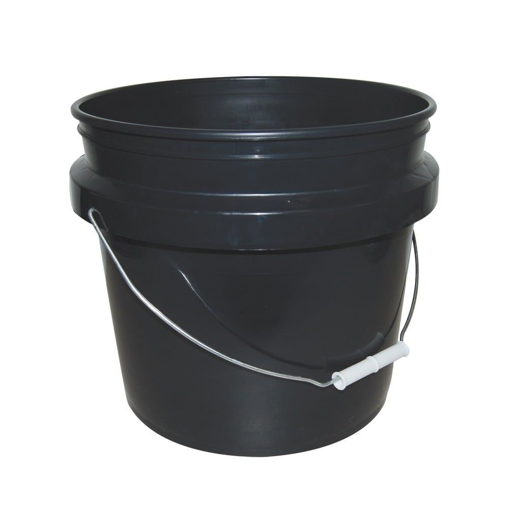 3 gallon black bucket