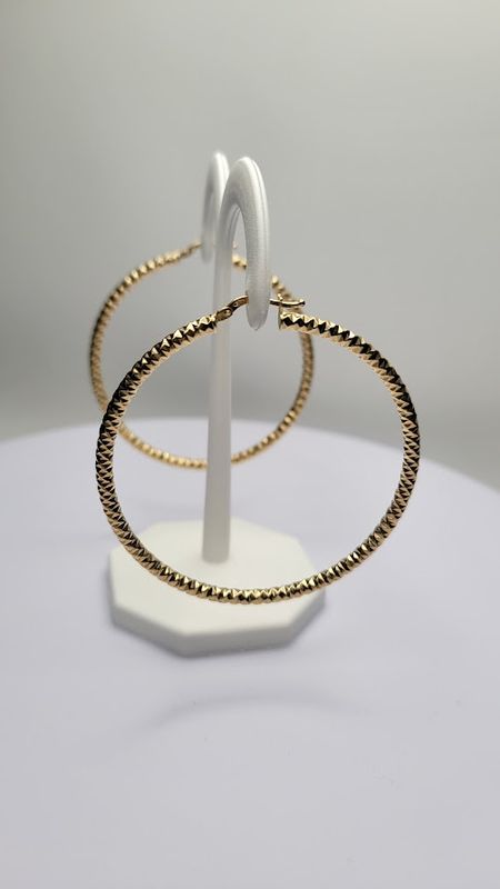 14KY 4.2G 2" Hoops (Diamond Cut)