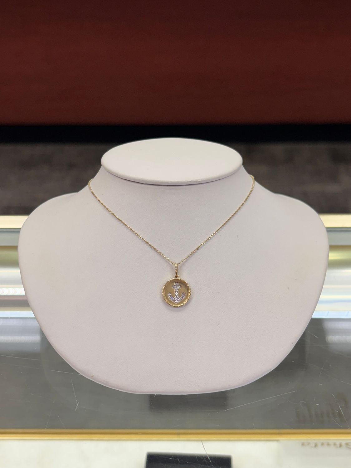 14KY 0.09ctw Dia 13mm Anchor Necklace 18&quot;