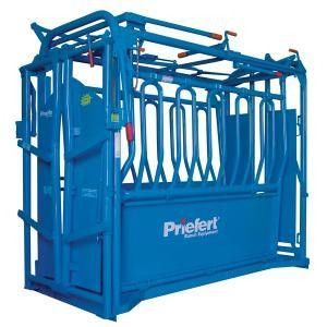 Priefert Model 04 Squeeze Chute