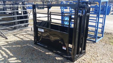 HerdPro Backgrounder workchute with auto headgate