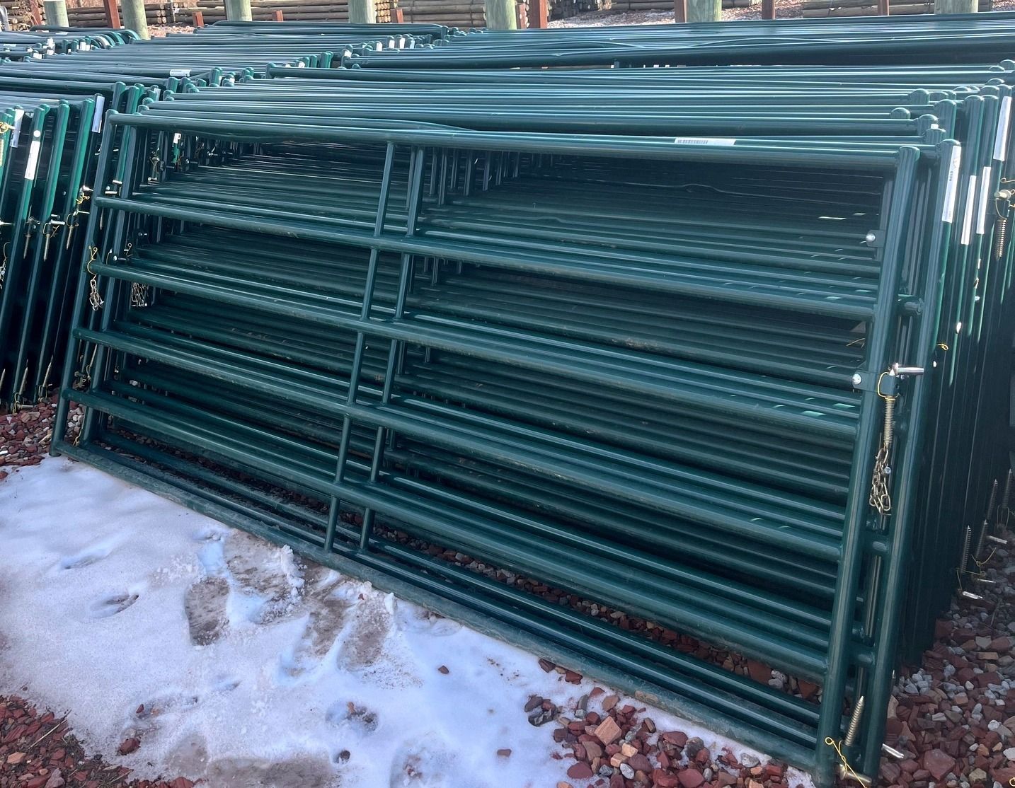 Scratch &amp; Dent- ECONOMY TUBE GATE
