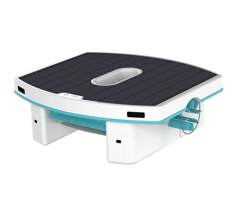 SKIMMI SOLAR POWERED SKIMMER
