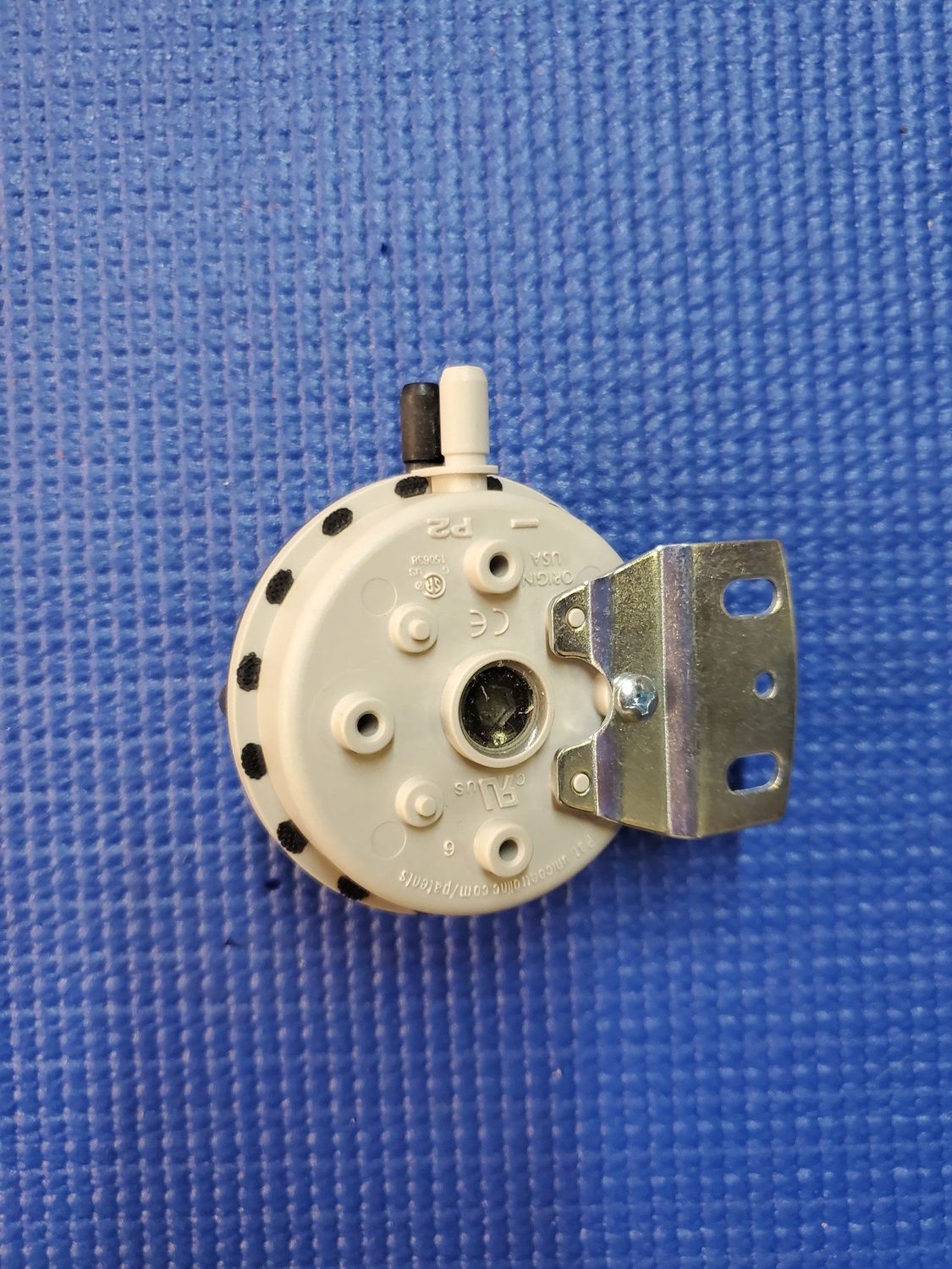 LCD Low Pressure Switch (.42&quot; WC) 1050/1200\1970