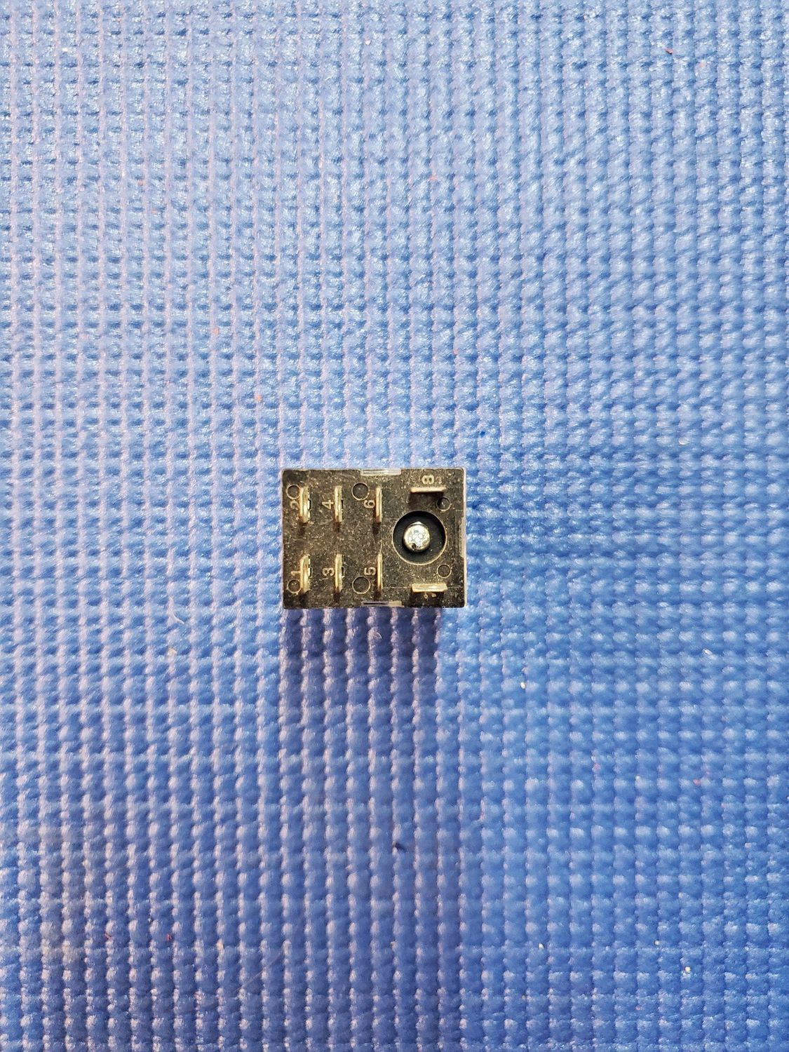 Dominator/LCD 2P Relay