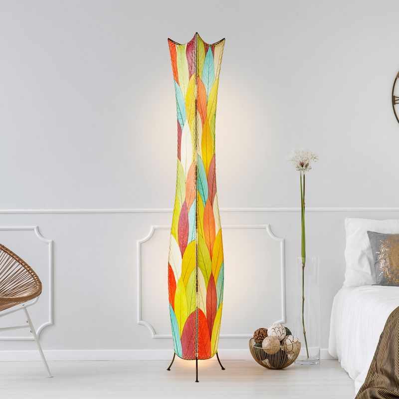 Flower Bud Giant Leaf Lamp
