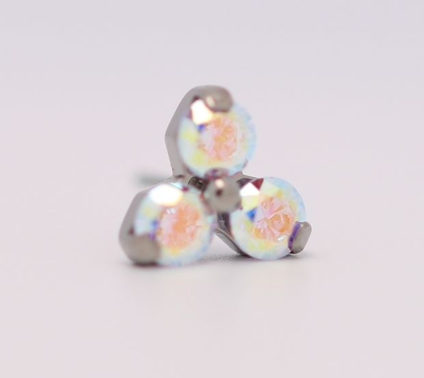 18g trinity prong 3x1.5mm aurora borealis