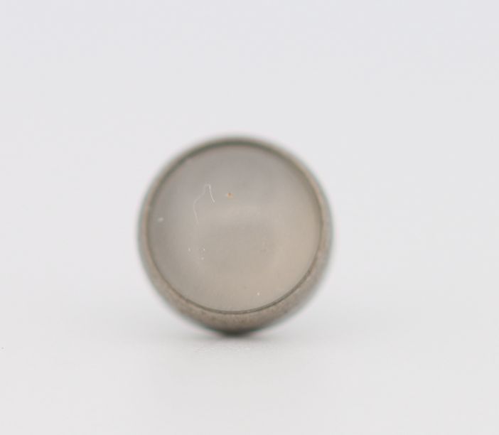 18g cabochon bezel set 2.5mm genuine moonstone