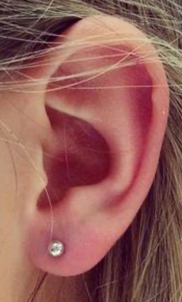 Lobe piercing