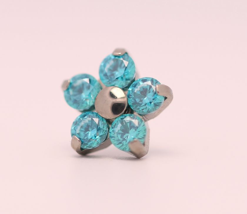 18g prong set threadless end flower 5x1.5mm mint green