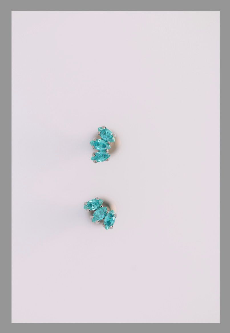 18g prong set threadless marquise fan #2 faceted gem end with (3) 1.5mm gems-Mint Green CZ
