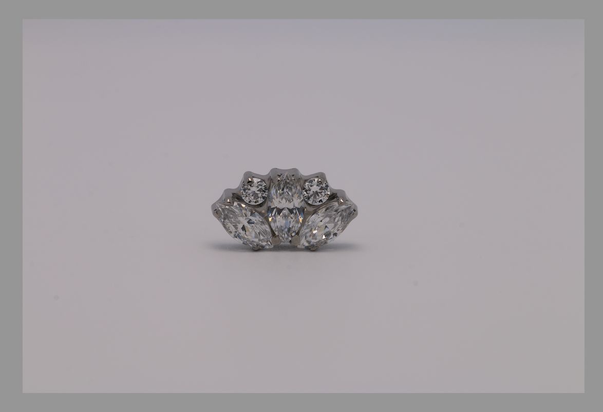 18g threadless Eden marquise fan #10 faceted gem end with (3) 4mmx2mm gems and (2) 1.5mm gems white CZ