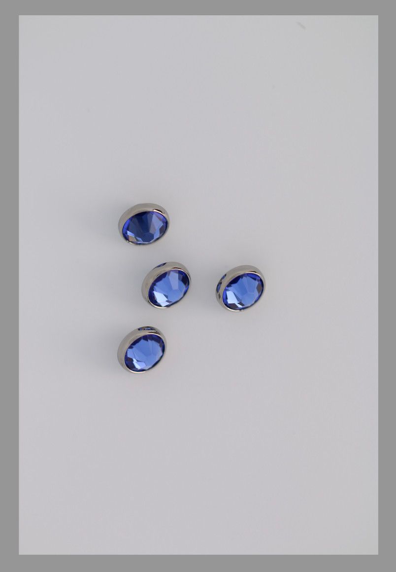 14g flat back gem 4mm Sapphire