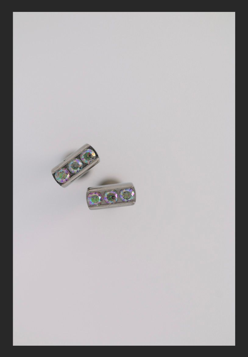 18g channel set threadless faceted gem end with (3) 2mm gems-Paradise Shine cz