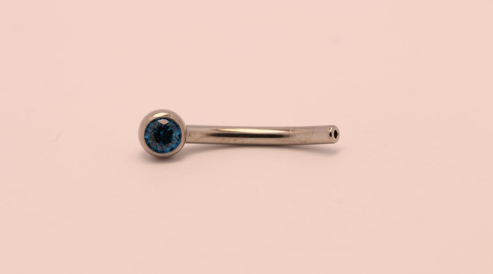 16g 3/8 side gem curved barbell shaft london blue ceramic