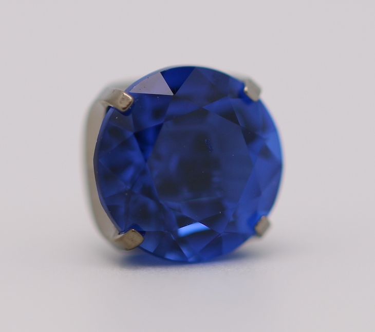 18g prong set threadless end 1.5mm sapphire