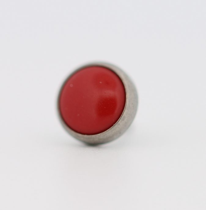 18g cabochon bezel set 2.5mm synthetic red coral
