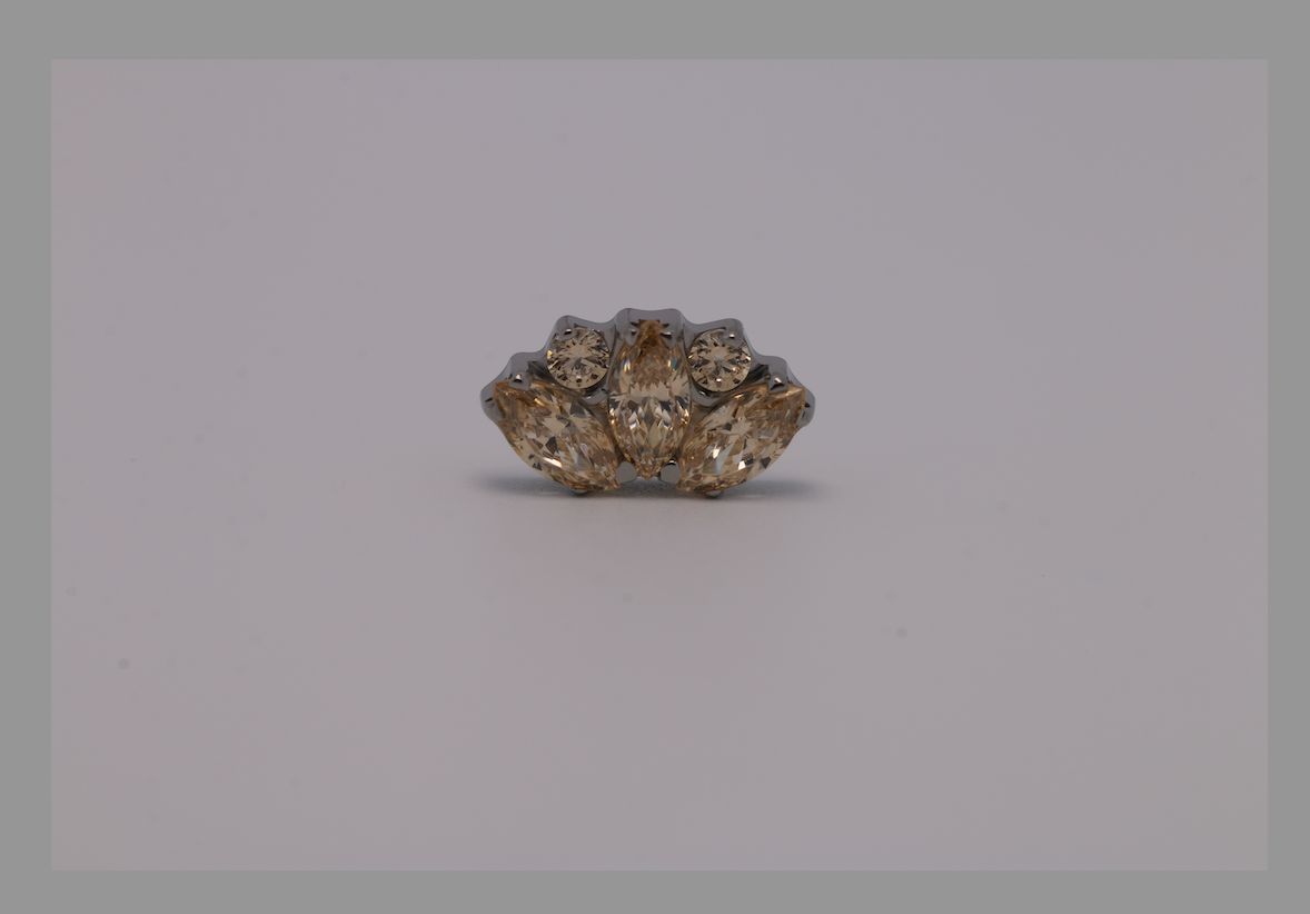 18g threadless Eden marquise fan #10 faceted gem end with (3) 4mmx2mm gems and (2) 1.5mm gems Fancy Champagne CZ