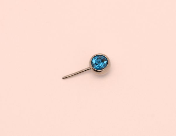 16g side gem ball 2.5mm london blue cz