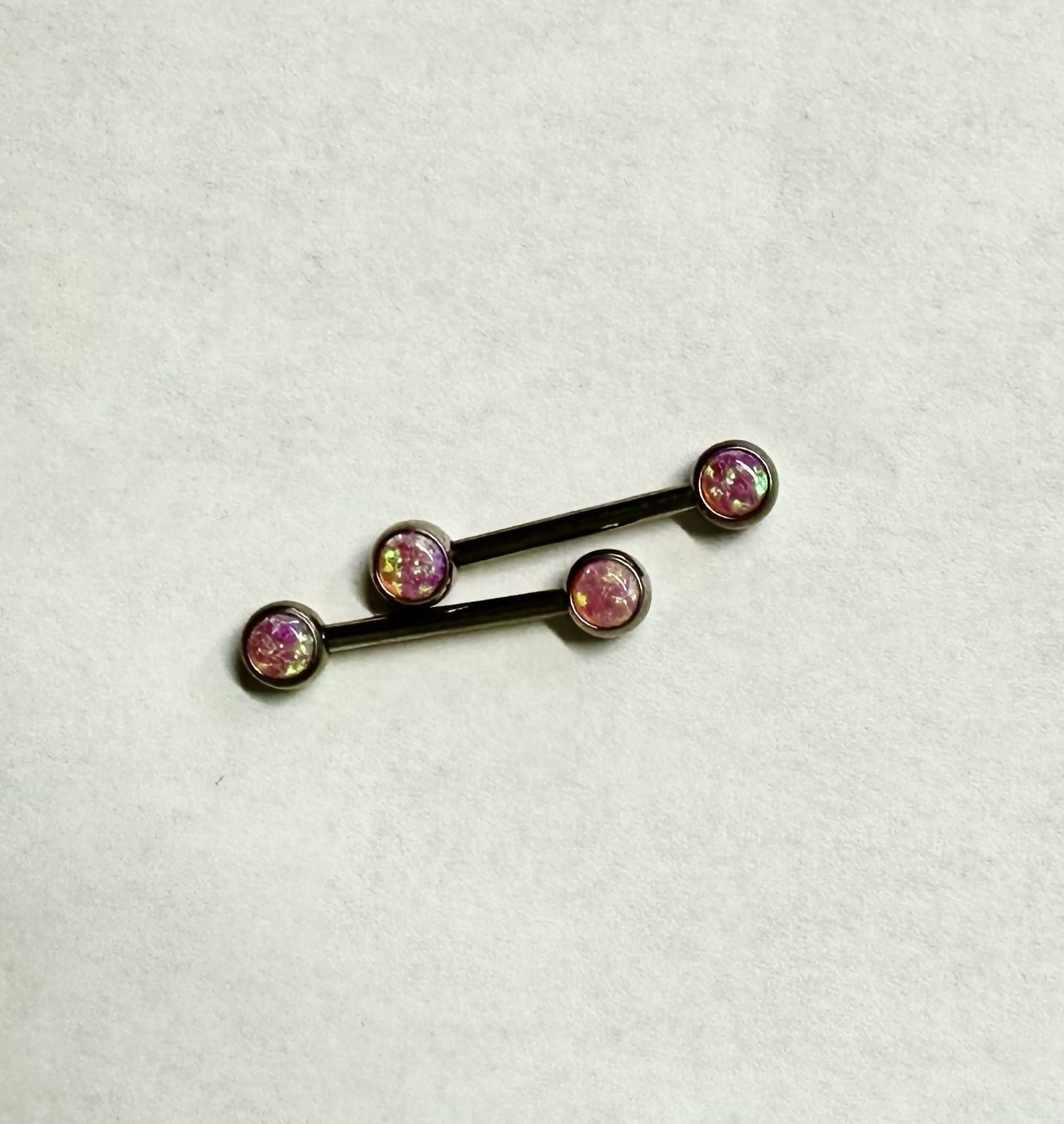 Side Gem 4mm Bubblegum opal cabochon