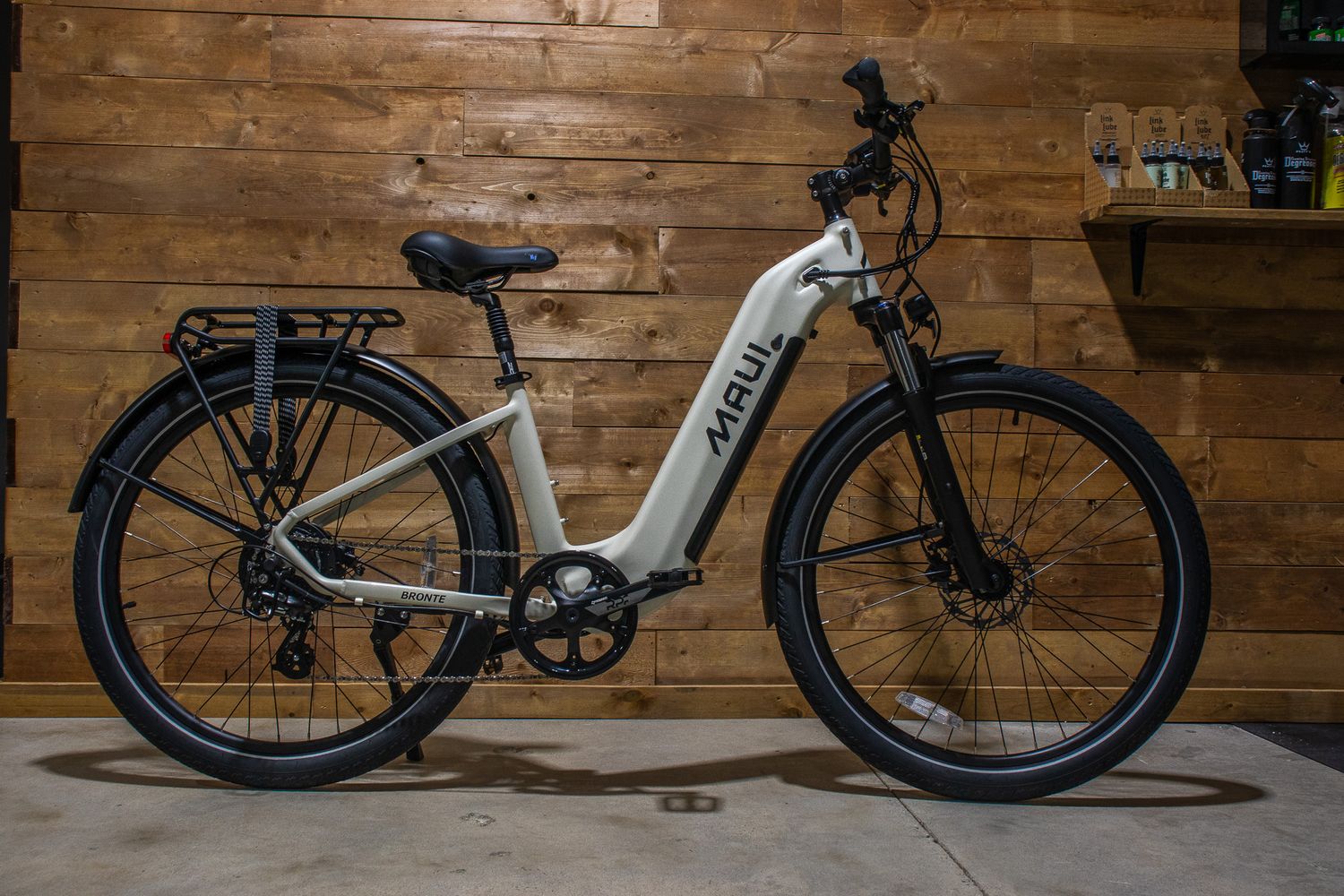 MAUI E BIKE- BRONTE Step through -2025, Color: White