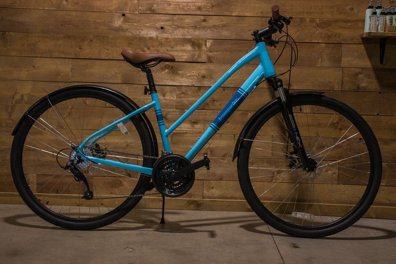 TITAN RACING TRANSPORTER - VERONA- Pastel Blue