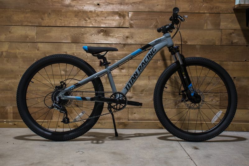 TITAN RACING - HADES 24&#39;&#39; Disc MTB