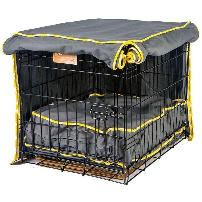 Molly Mutt Crate Cover I&#39;m a Realist S FINAL SALE