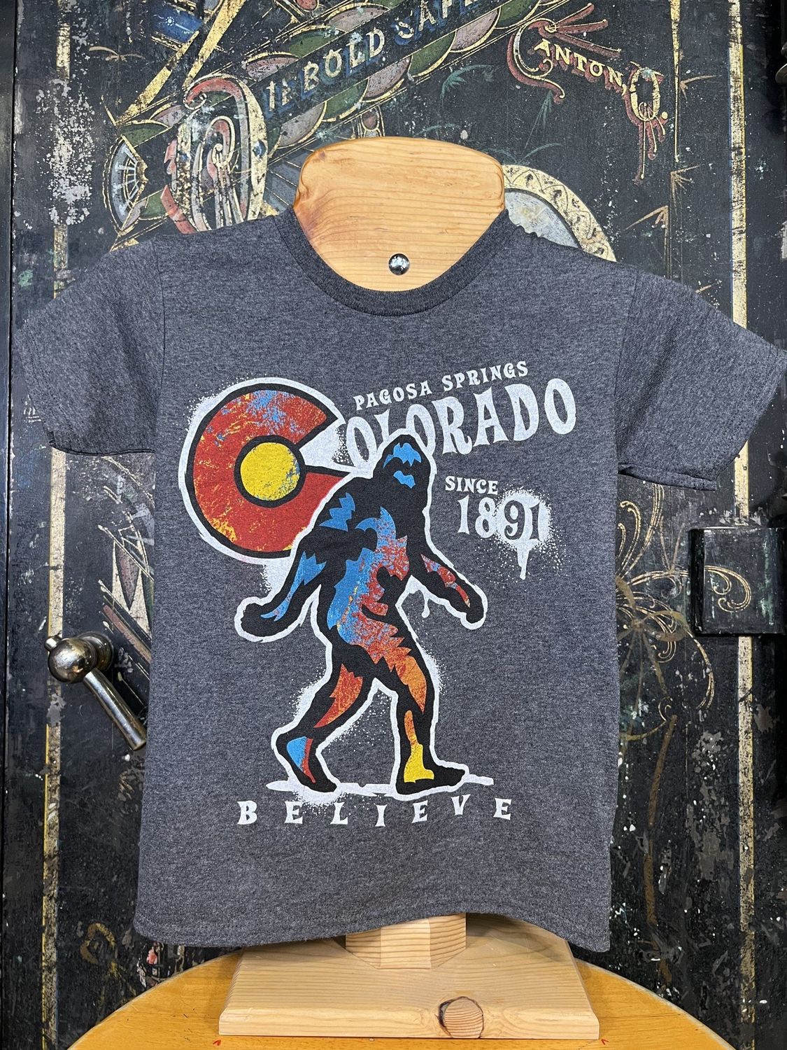 Material Bigfoot Kids Tee Graphite