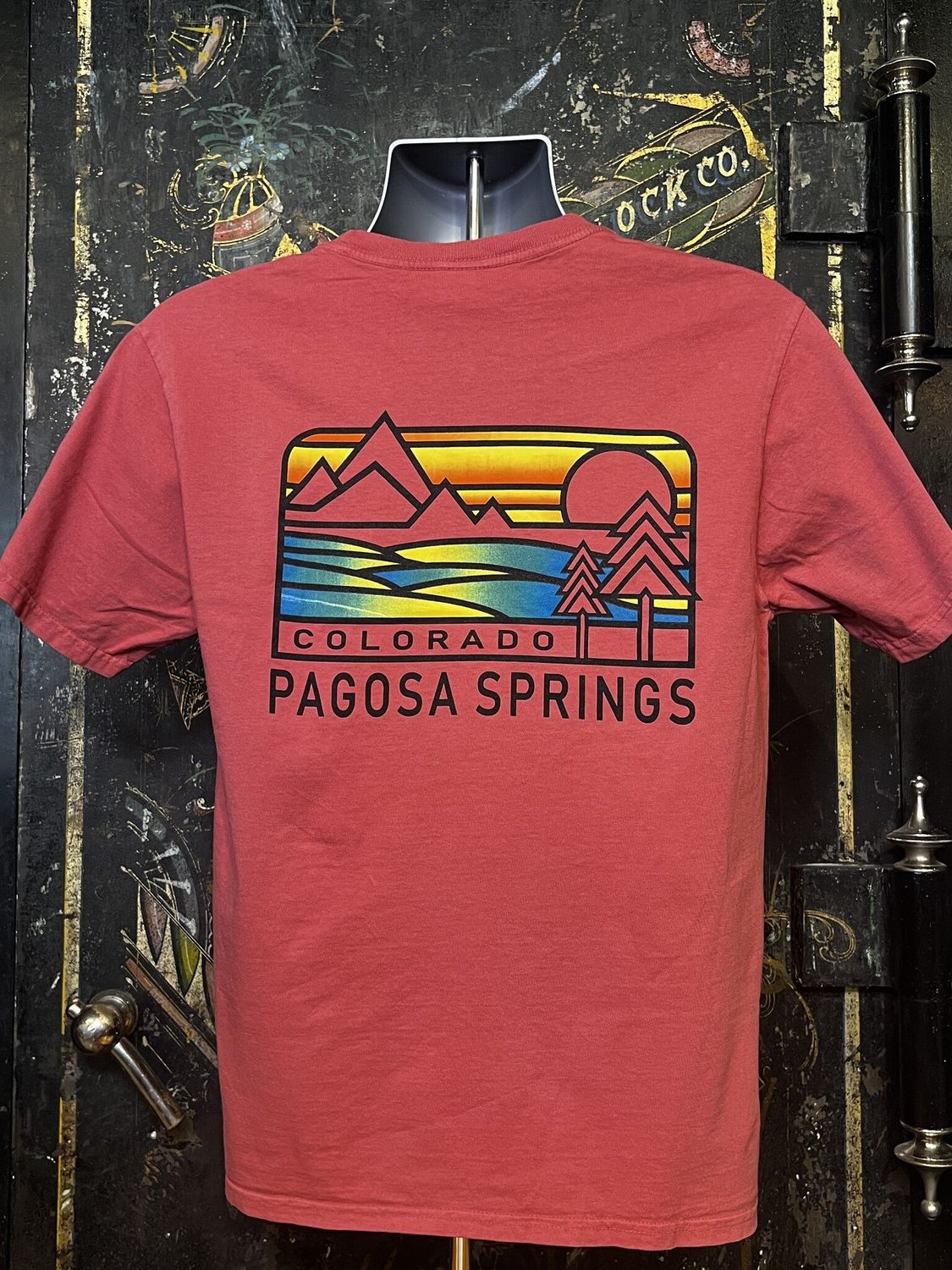 Consign Mtns RS S/S Cinnabar Tee