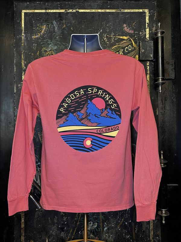 Findbroker Mtns/CO C RS L/S Tee Coral