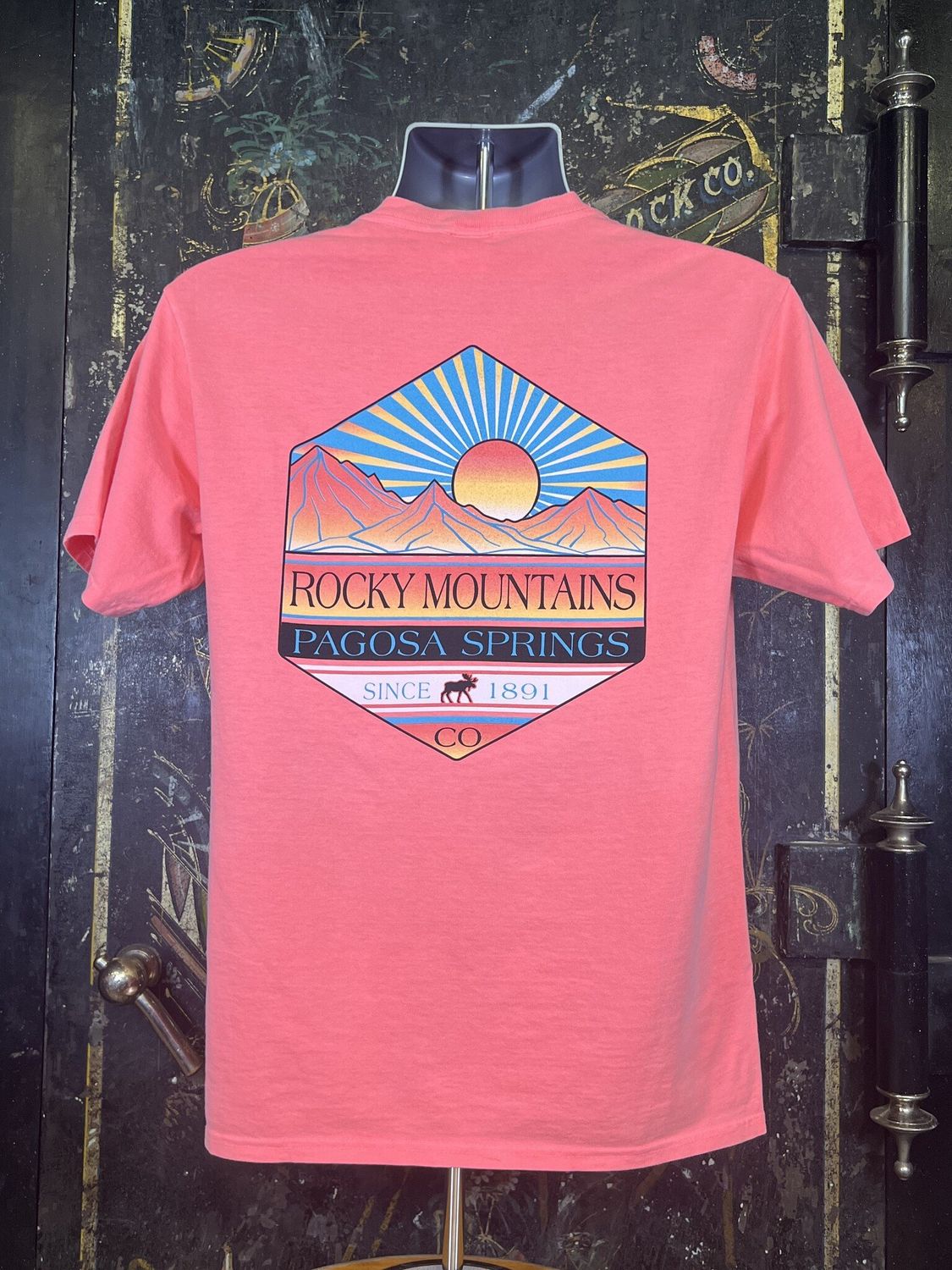 Simple Ways Mtns/Moose RS S/S Tee Neon Coral