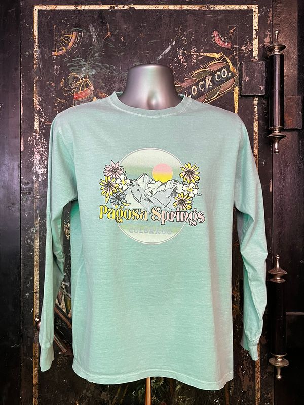 Angola Mtn Daisys RS L/S Tee Lagoon