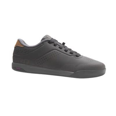 Shoe-Giro Latch Flat