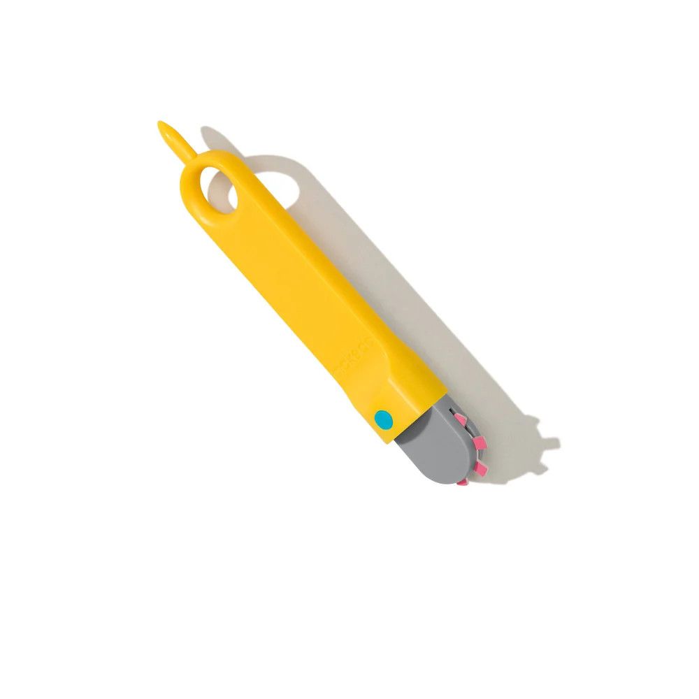 Makedo Cardboard Construction Fold-Roller Tool