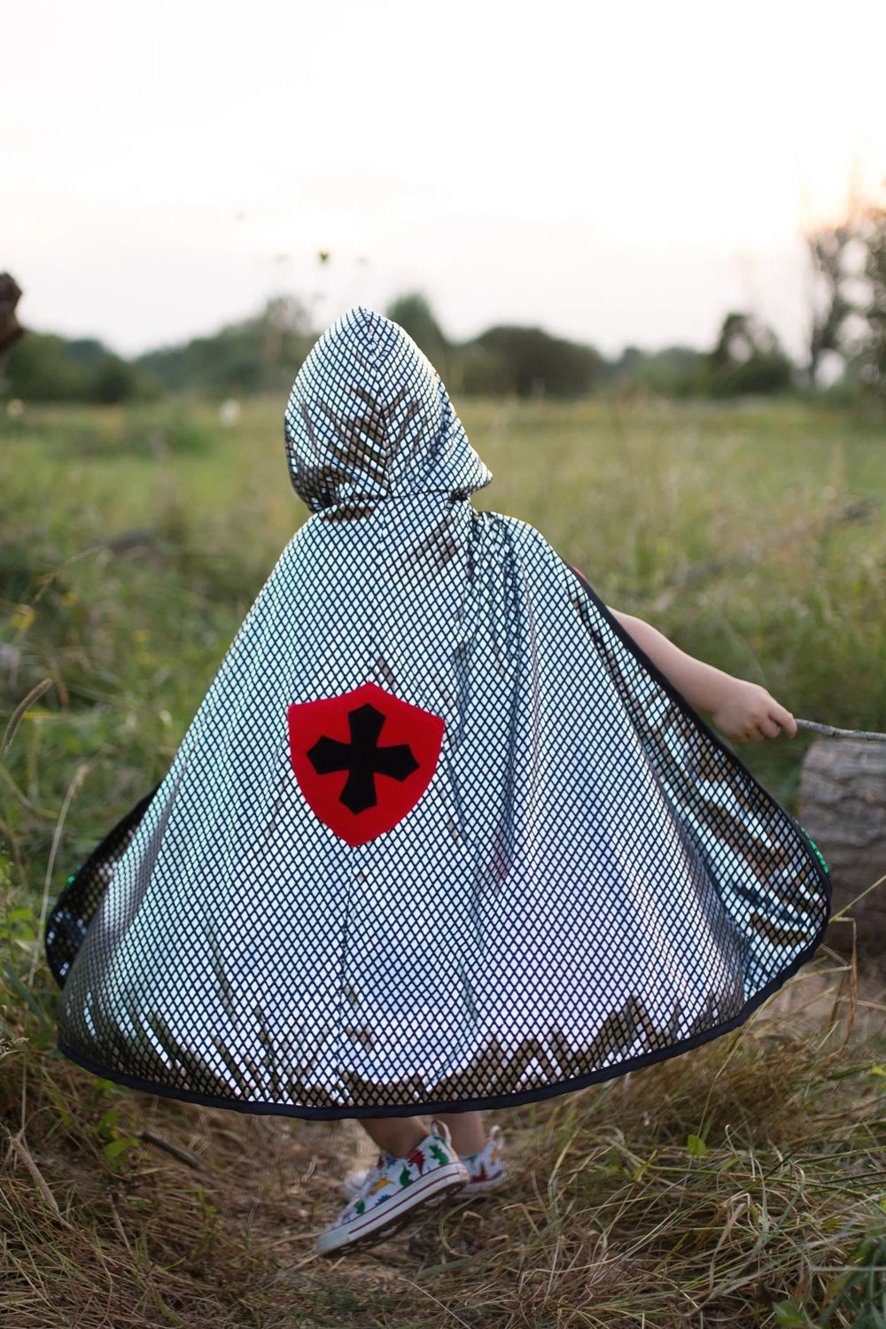 Great Pretenders Reversible Dragon/Knight Cape, Size: 5-6y