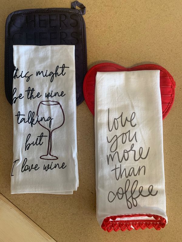 4ct Pot Holder &amp; Dish Towel Love Coffee/Wine - Bullseye&#39;s Playground