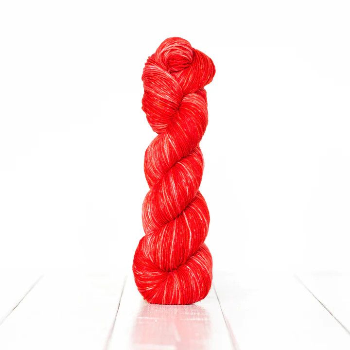 Urth - Monokrom Fingering, Color: 3051