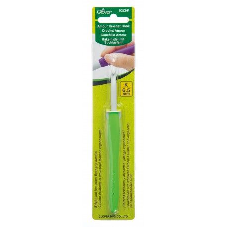 Clover - Amour Crochet Hook, Size: K (6.5 mm) Neon Green