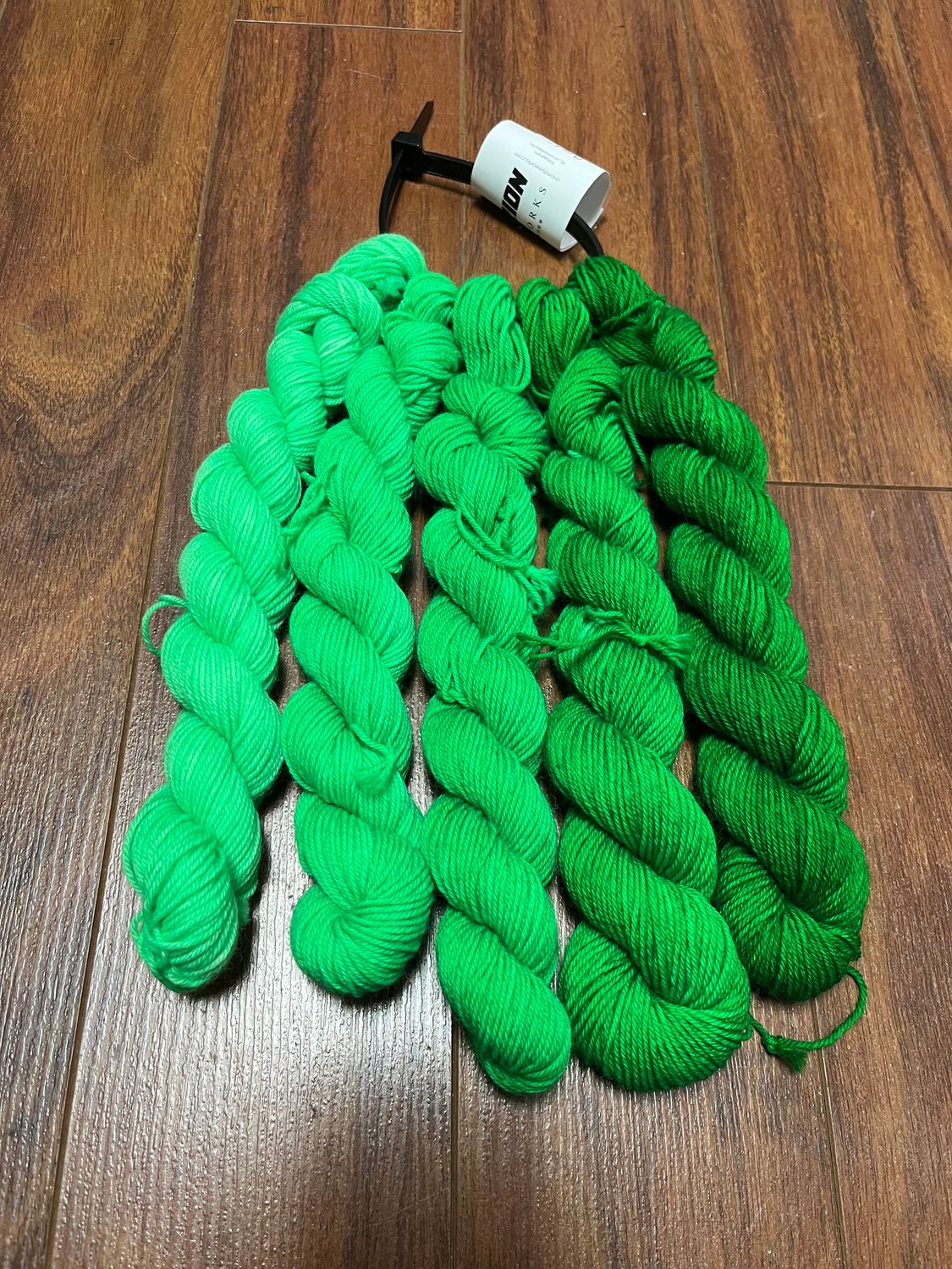 Orion - Fingering Gradient Mini Sets (5 mini skeins), Color: Green