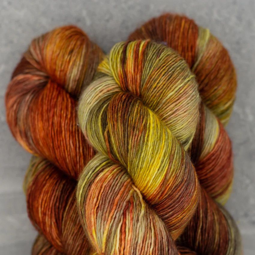 MaddyTosh - Tosh DK, Color: Auburn Afternoon