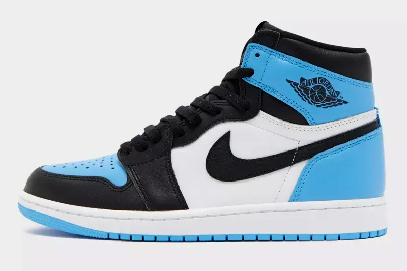 Jordan 1 &#39;UNC Toe&#39; Size 10